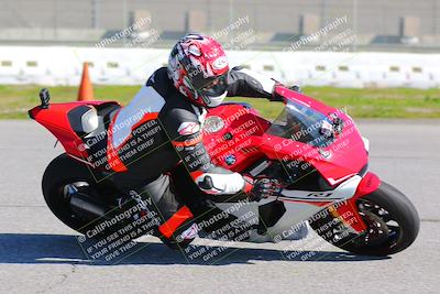 media/Jan-20-2023-Fastrack Riders (Fri) [[f2ad32aba3]]/Level 2/session 3 turn 9/